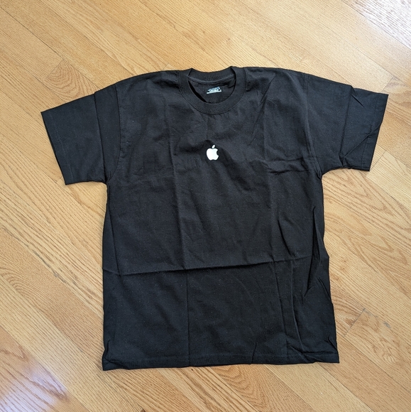 Official Apple Black T-Shirt - Picture 1 of 1